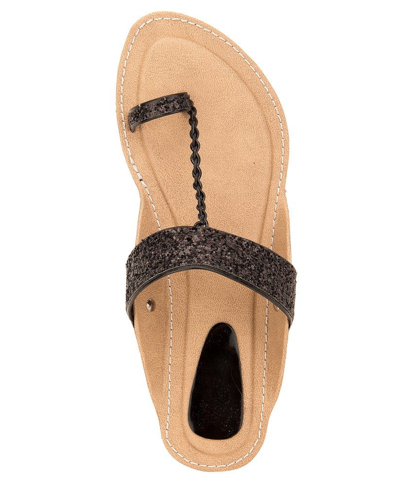 Royal Collection Black Kolhapuri Flat Slip-ons Price in India- Buy Royal Collection Black 
