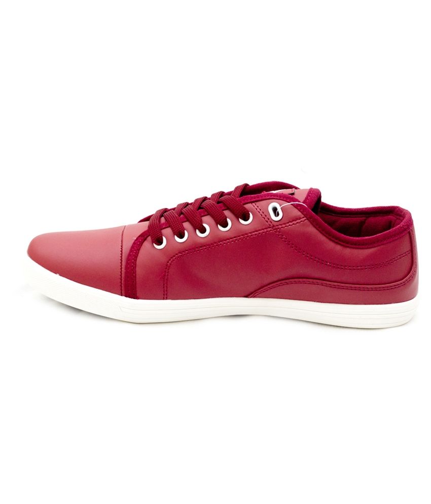 fila maroon shoes