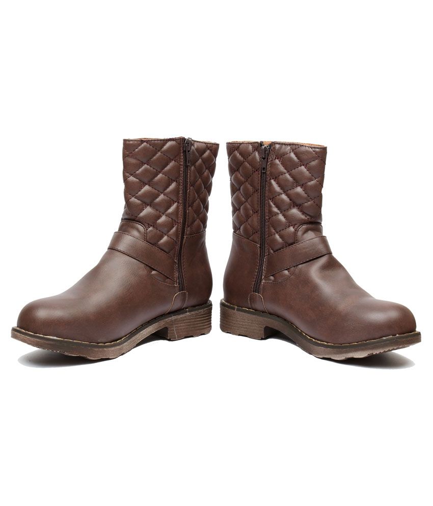 brown female boots