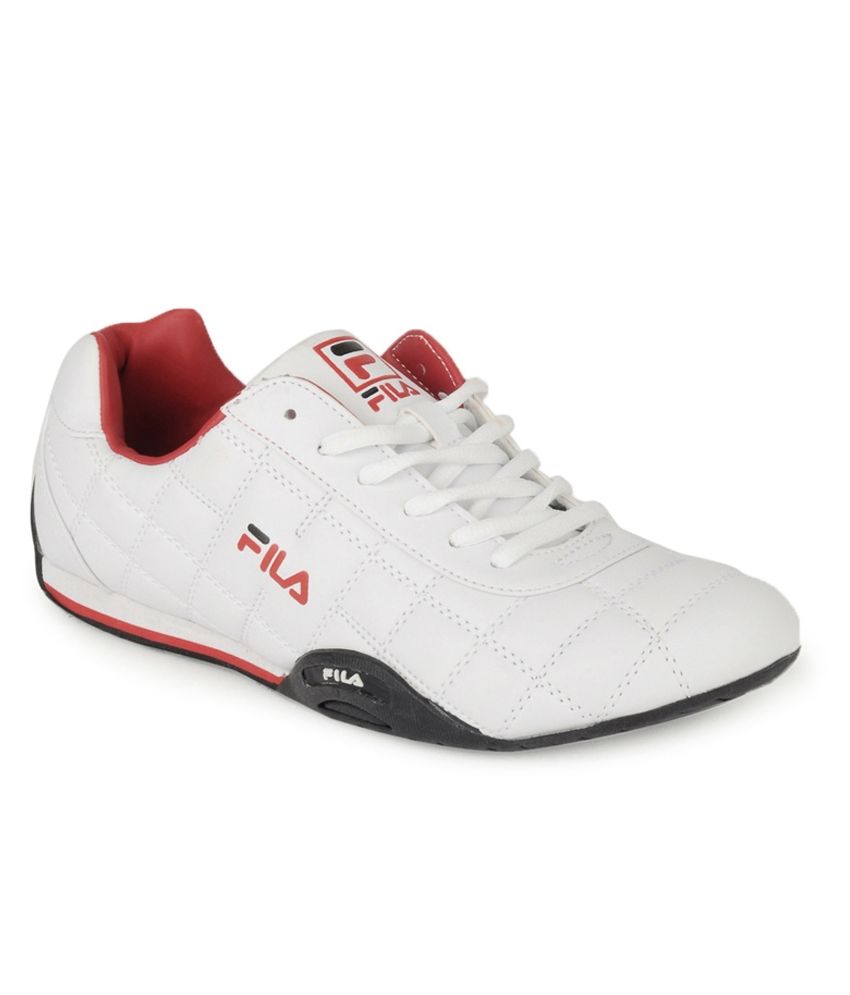 fila shoes in white color