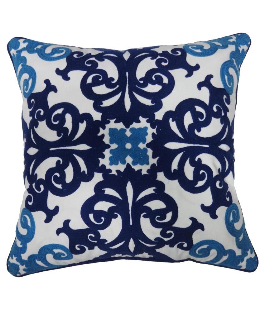 Le Chateau Blue Oriental Cushion Cover: Buy Online at Best Price | Snapdeal