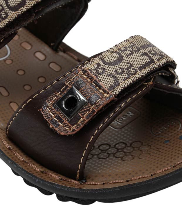 Universal Trendy Brown Kids' Sandals Price in India- Buy Universal Trendy Brown Kids' Sandals 
