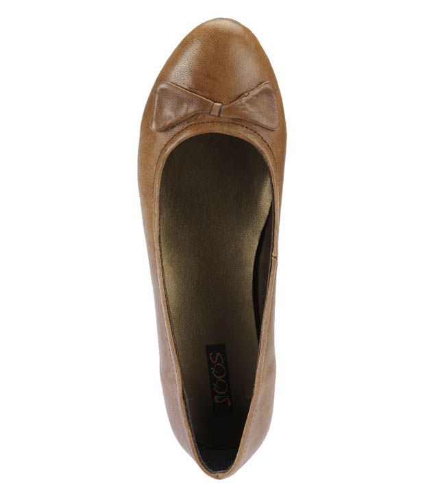 tan ballerina shoes