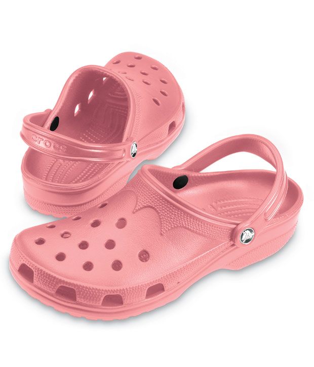 crocs beach clog