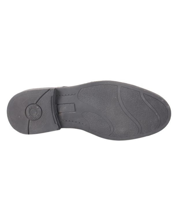 krush shoes