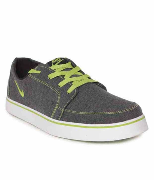 snapdeal nike shoes