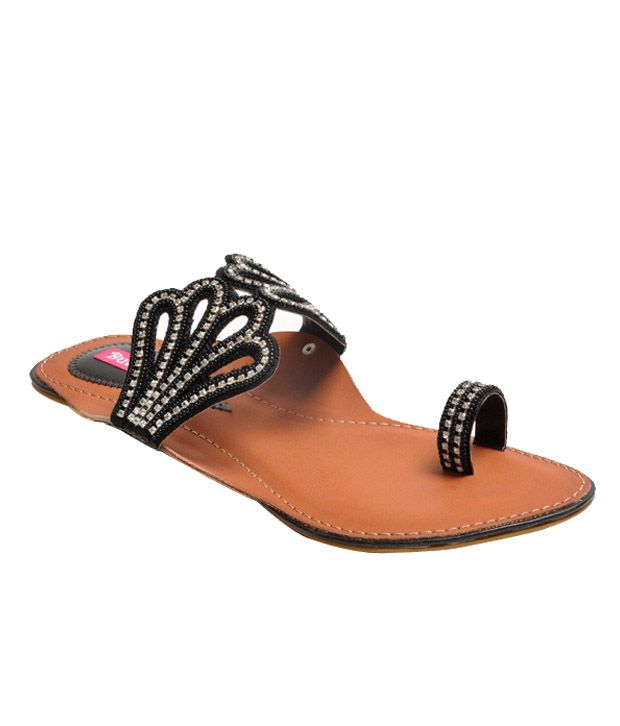 Butterfly Ethnic Black Flat Slippers Price in India- Buy Butterfly ...