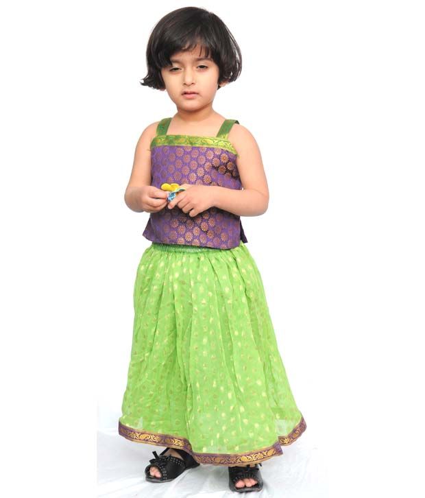 blouse on ghagra