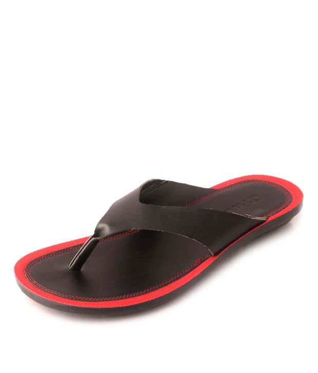 O'Faachi Zara Black & Red Slippers Price in India Buy O'Faachi Zara