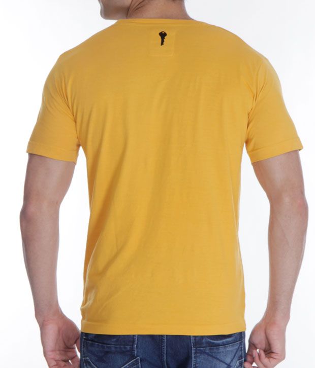 dark yellow t shirt