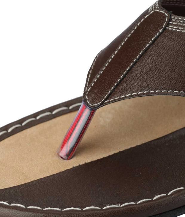 lee comfort fit flops