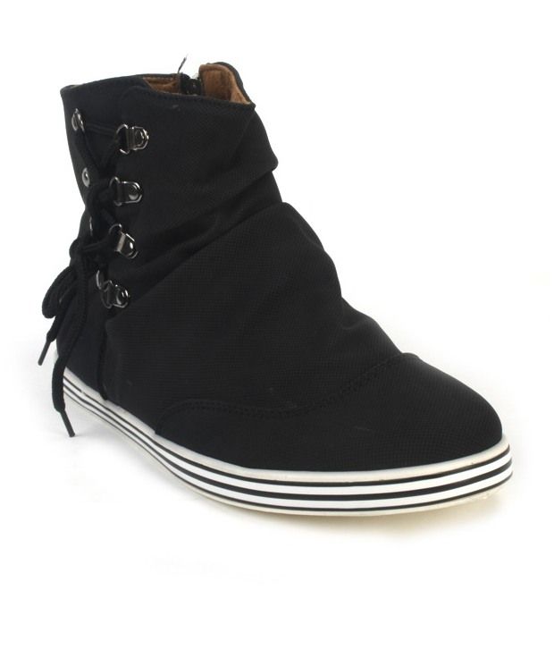 black ankle length shoes