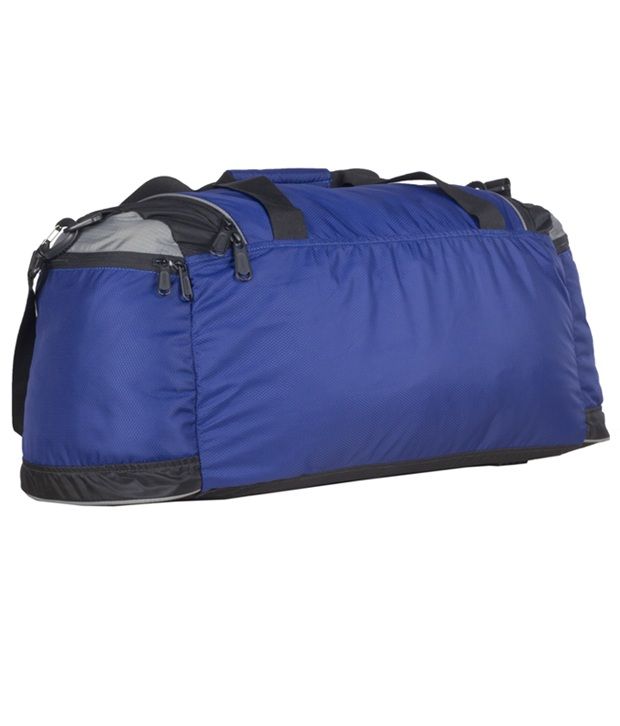 wildcraft aqua small travel duffel bag