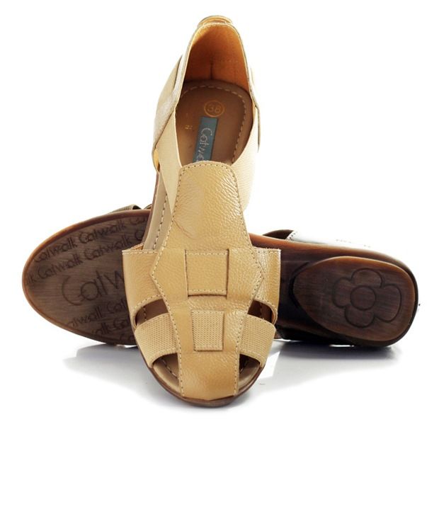 catwalk flat sandals