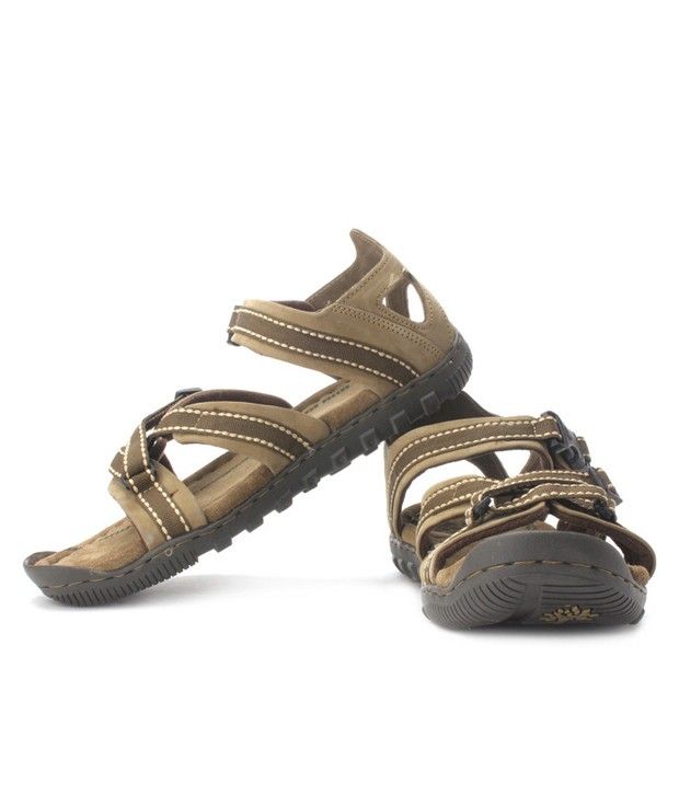 snapdeal woodland sandals