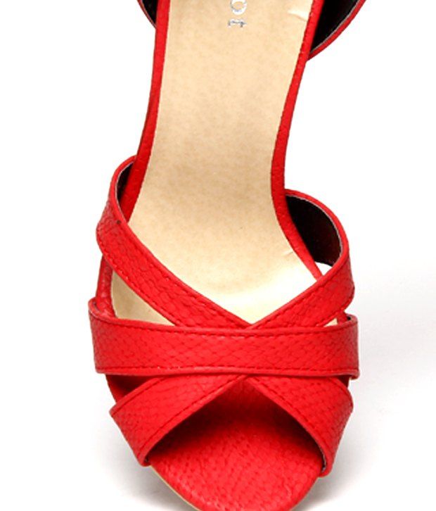 trendy red heels