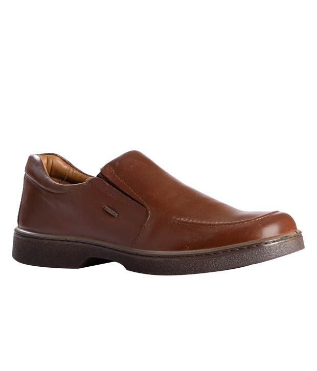 Liberty Windsor Classy Brown Slip-on Shoes Price in India- Buy Liberty ...