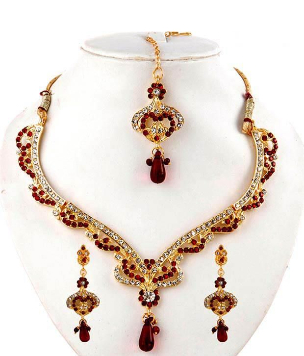 Sharnam Art Magnificent Ethnic Necklace Set With Maang Tika Buy