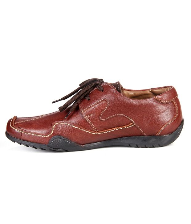buckaroo tan loafers