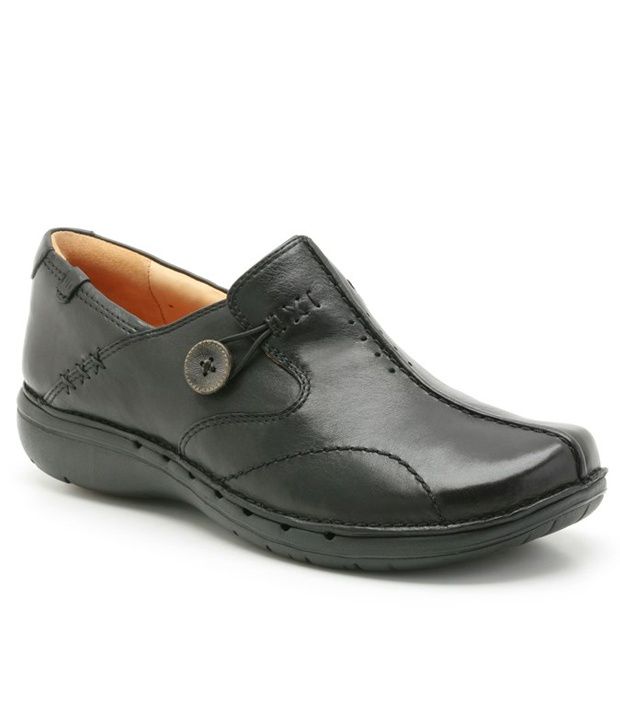 Clarks Black Casual Shoes Price in India Buy Clarks Black Casual Shoes Online at Snapdeal