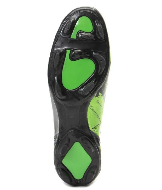 nivia oslar football studs