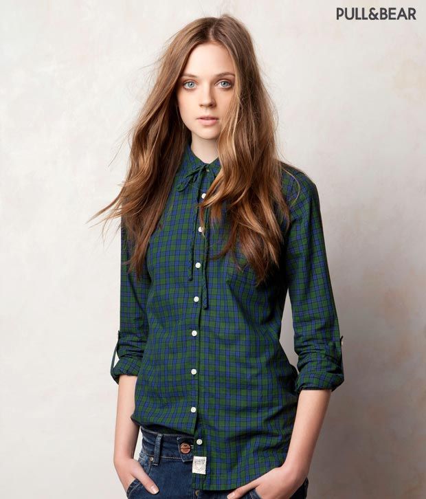 pull and bear green shirt