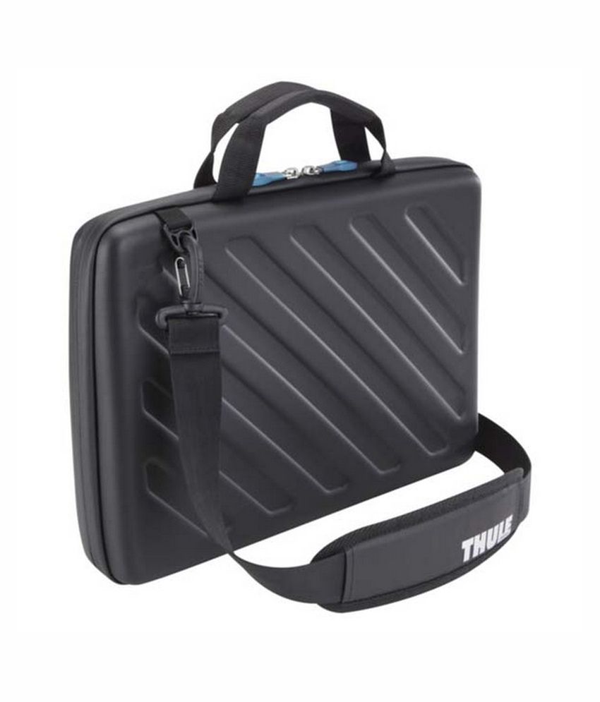 Thule Gauntlet 13" MacBook Pro Attaché (TMPA113) Black Buy Thule