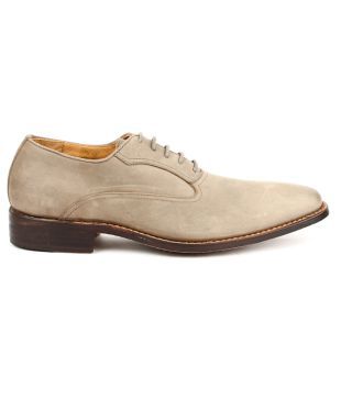 beige formal shoes