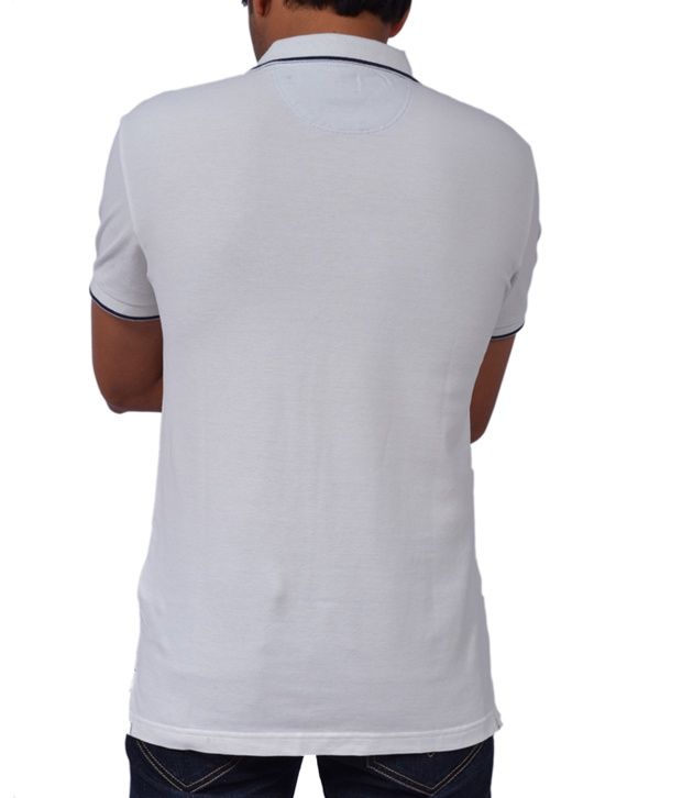 levis white polo tshirt