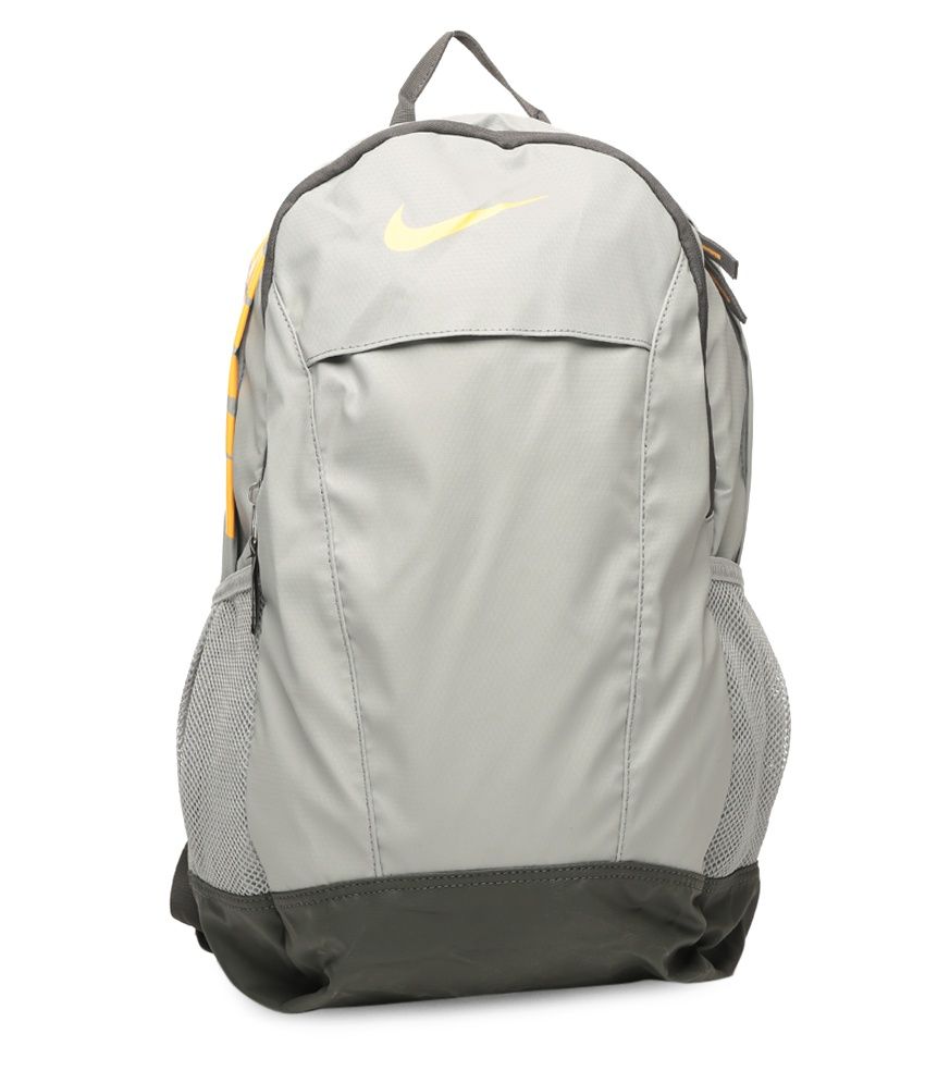 snapdeal nike backpacks