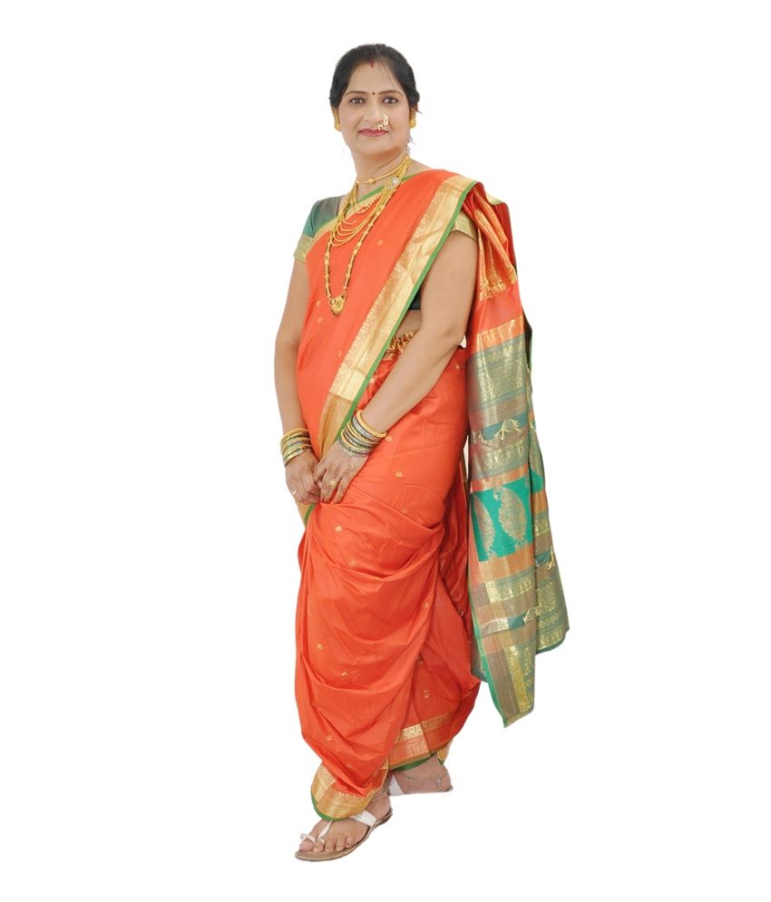 traditional maharashtrian saree look