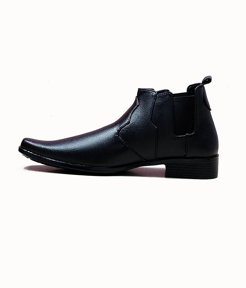 clarks desert london cola