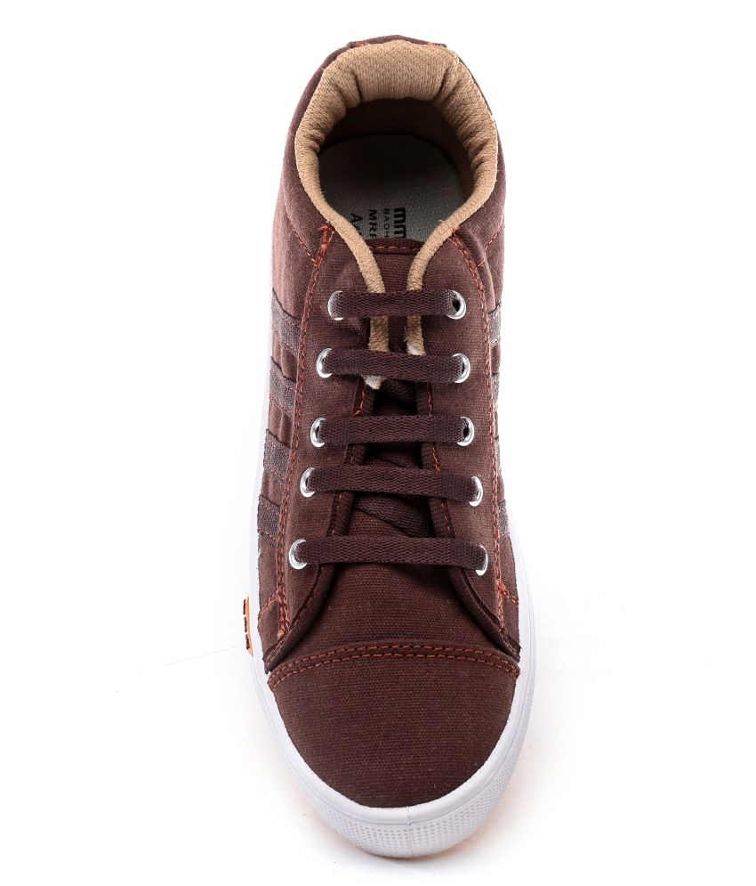light brown canvas shoes