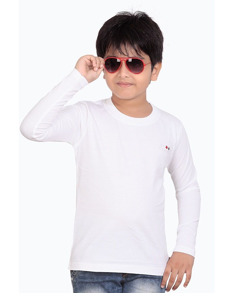 boys white t shirt