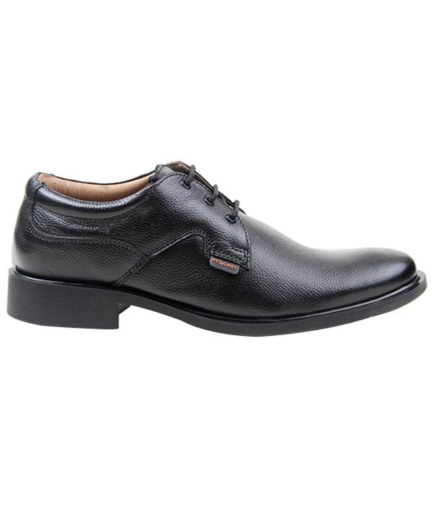 red chief latest formal shoes