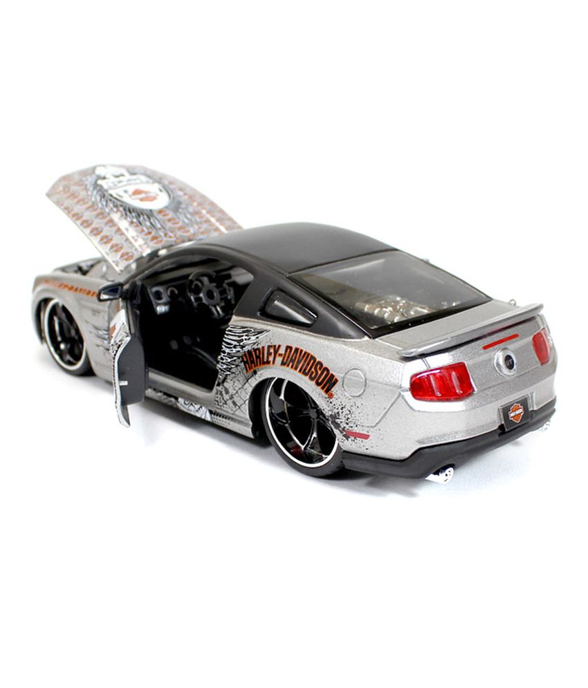 ford mustang gt maisto