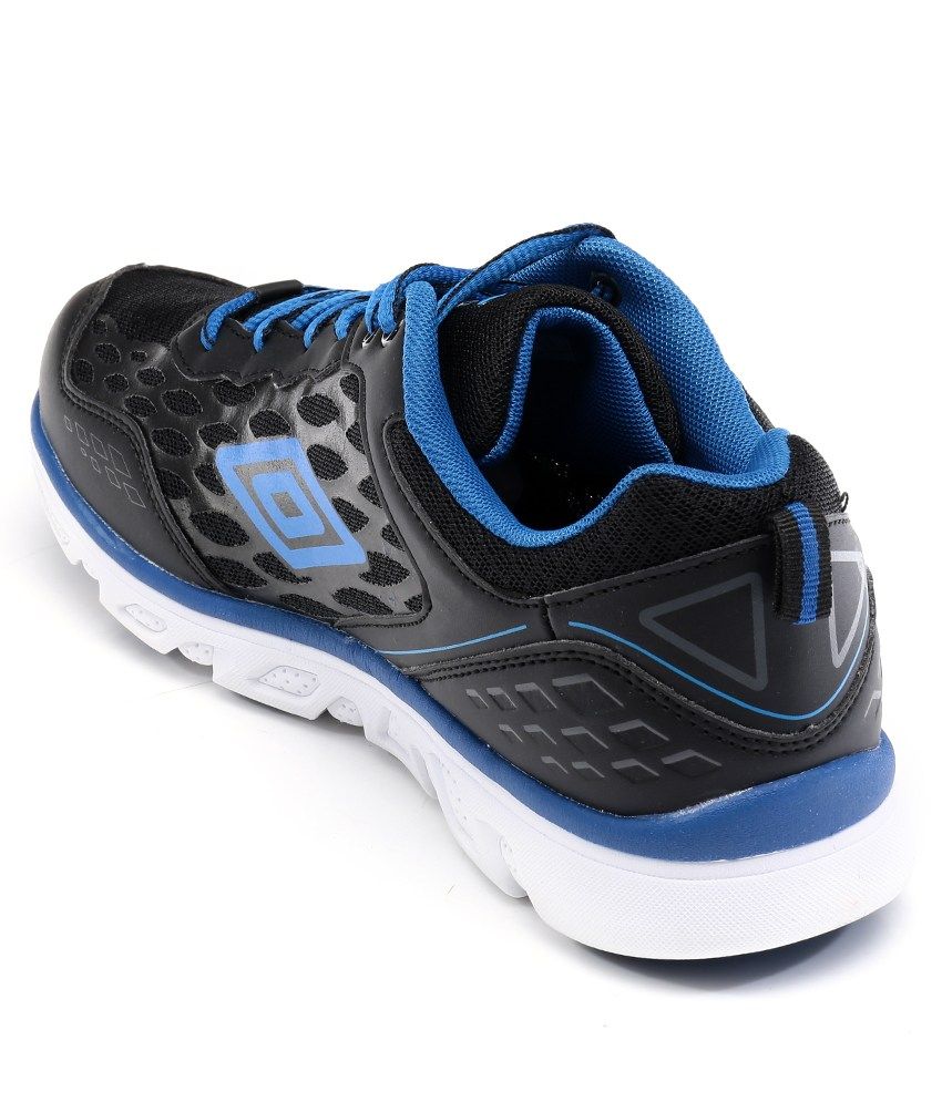 umbro breathable extra bounce shoes