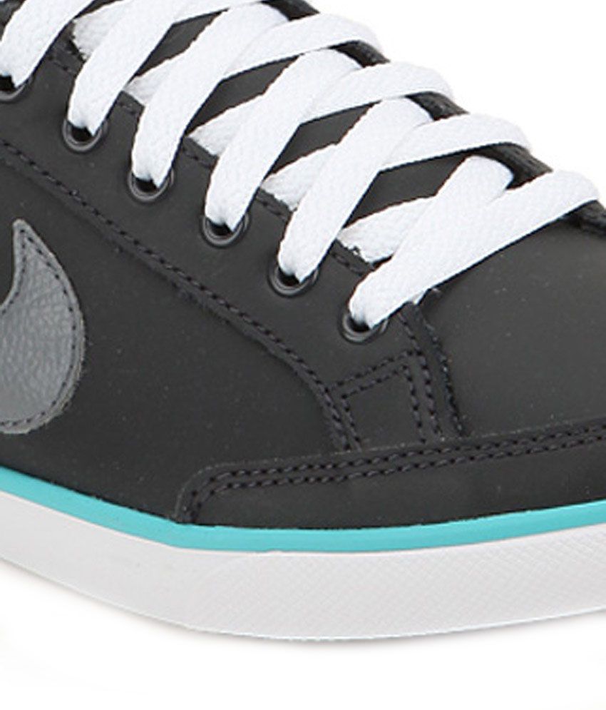 black canvas nikes