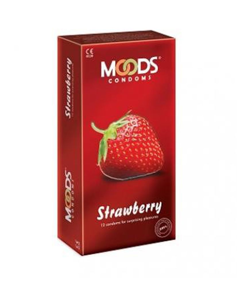 Moods Strawberry Condoms Combo Of (12 X 5): Buy Moods ...
