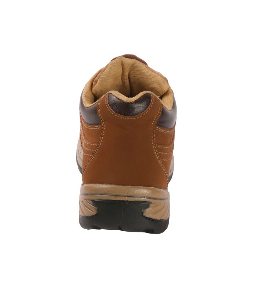 boots on snapdeal