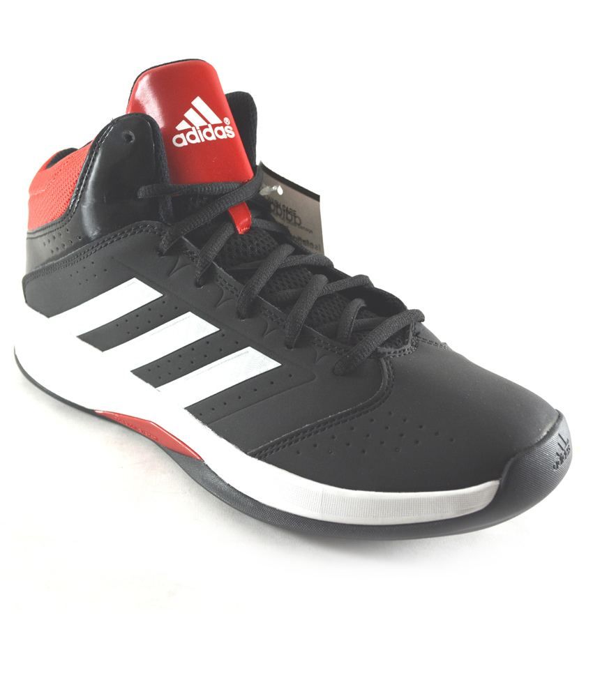 mens black and white basketball shoes