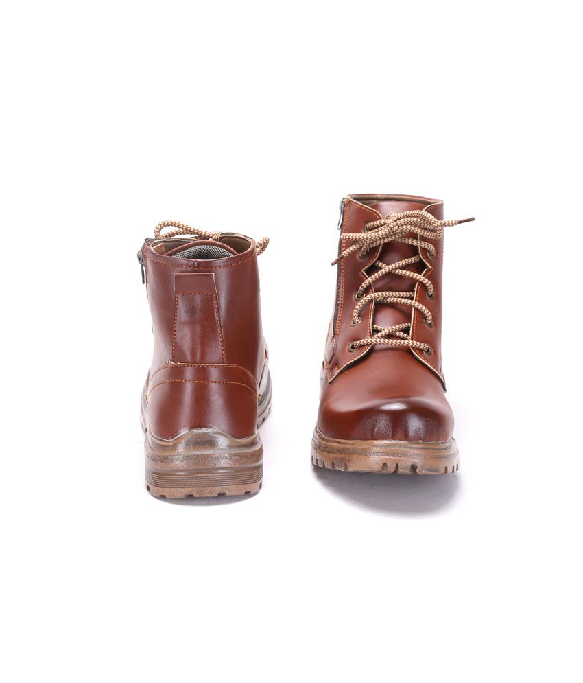 quarks boots