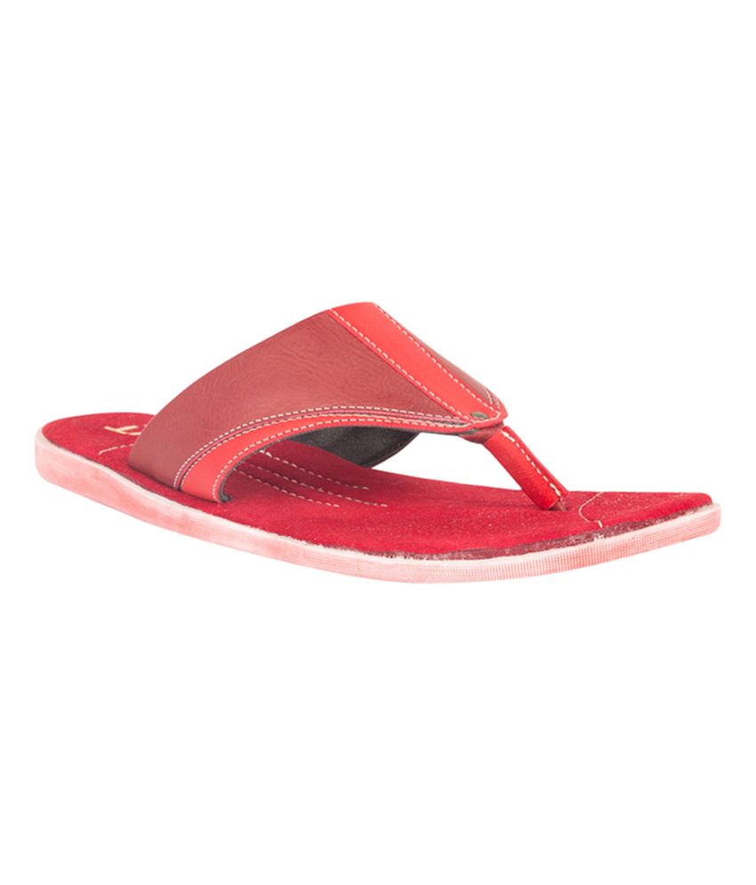 red colour slippers