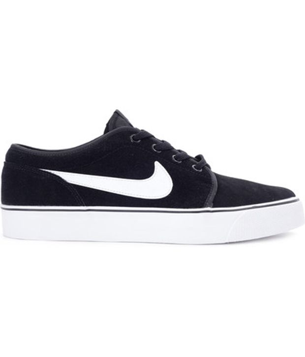 nike black casual shoes