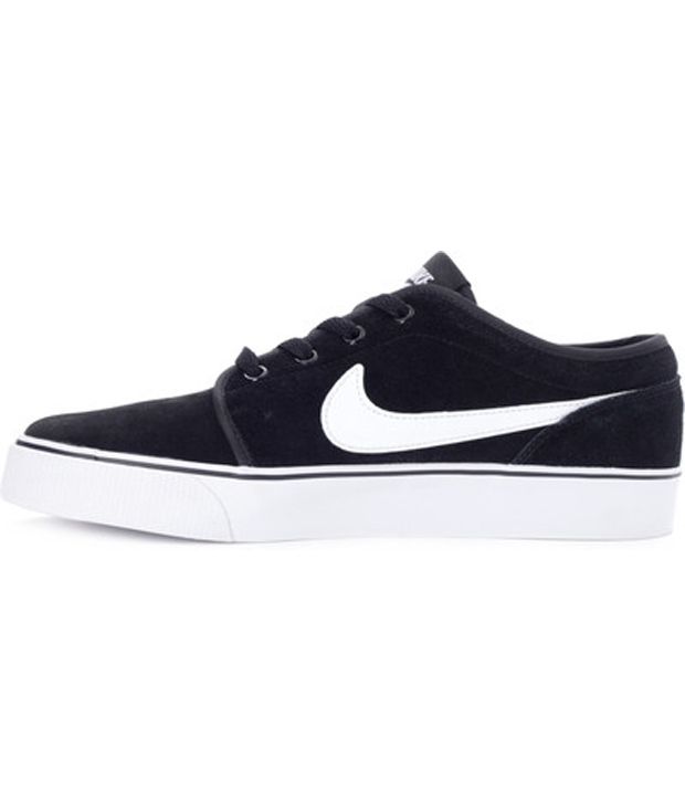 nike black casual shoes