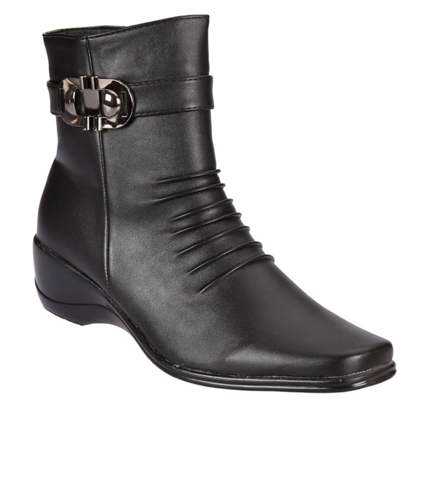 black wedges boots uk
