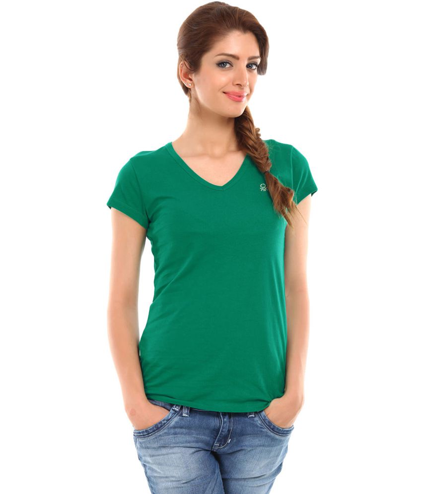 ernstig Verpersoonlijking het ergste Buy United Colors Of Benetton Women Green T-shirt Online at Best Prices in  India - Snapdeal