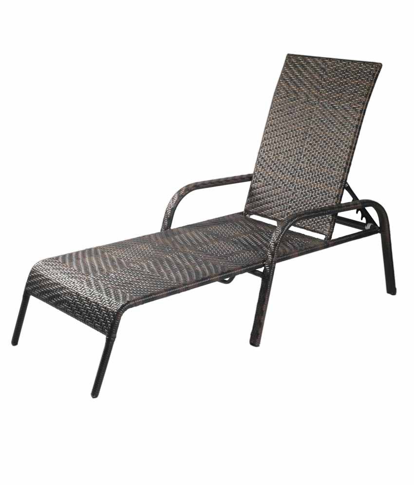 Ventura Lounge Chair - Buy Ventura Lounge Chair Online at Best Prices