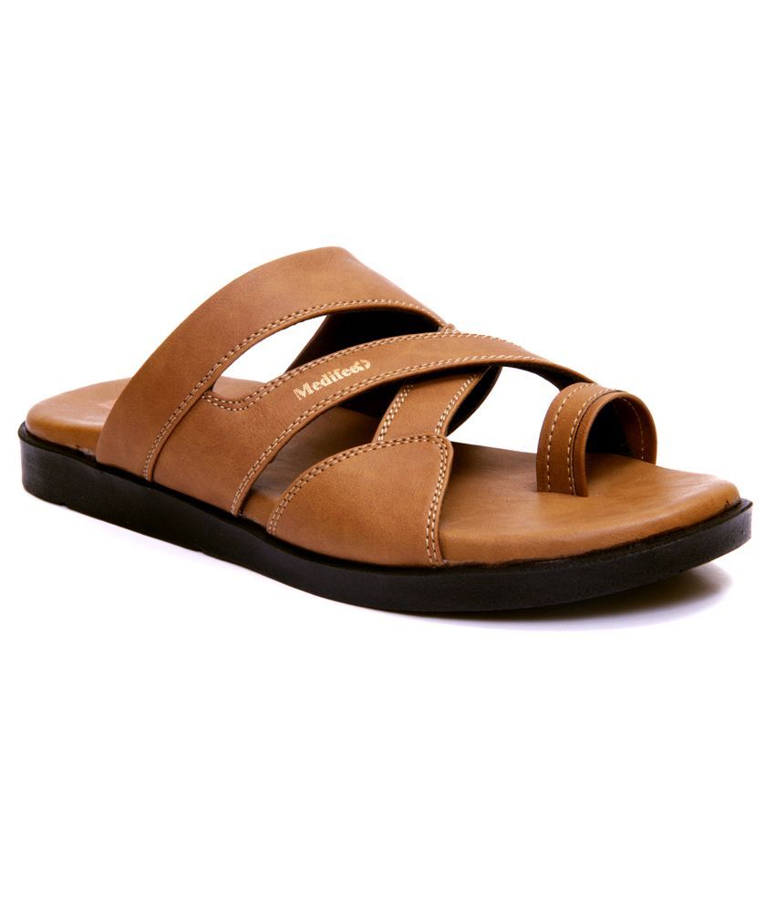 campus floaters for men