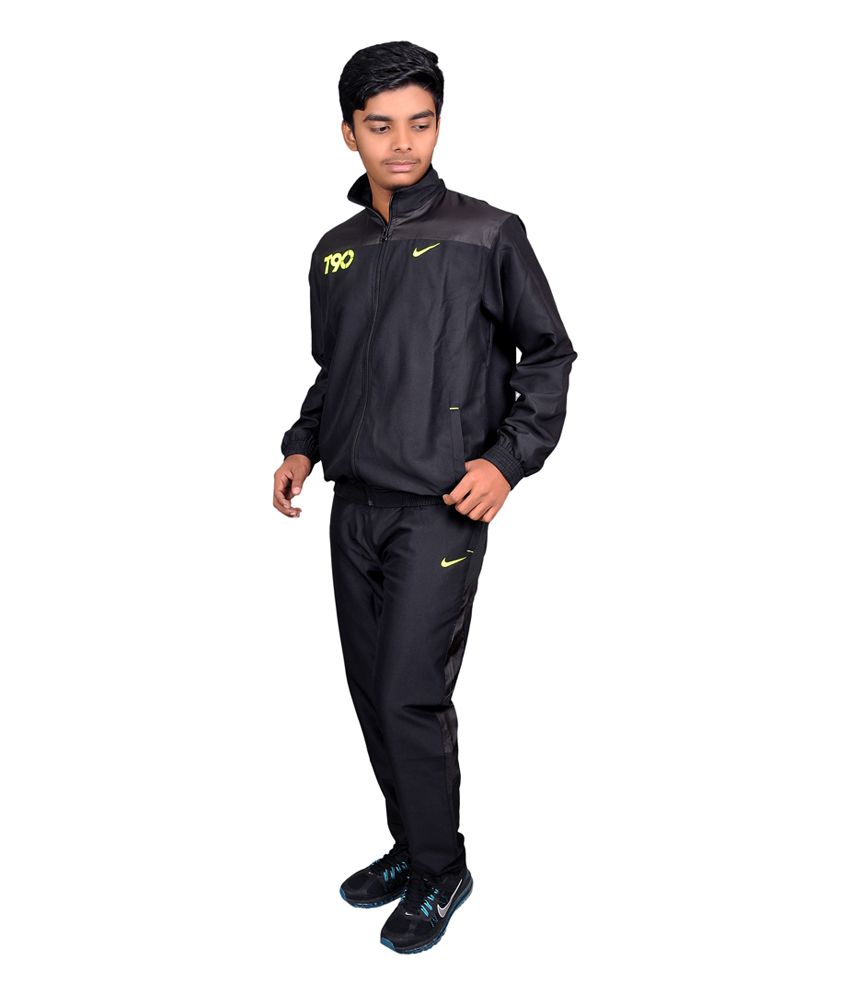 nike tracksuit snapdeal